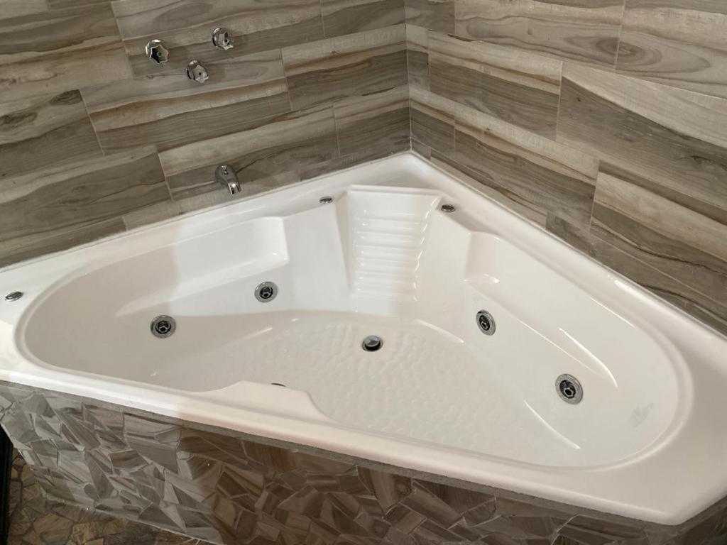 Hotel Spa El Gran Coral By Rotamundos Jocotepec Eksteriør bilde